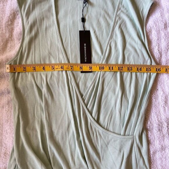 BCBGMAXAZRIA Surplice Sleeveless Top In Harbor.Size S - Picture 10 of 10